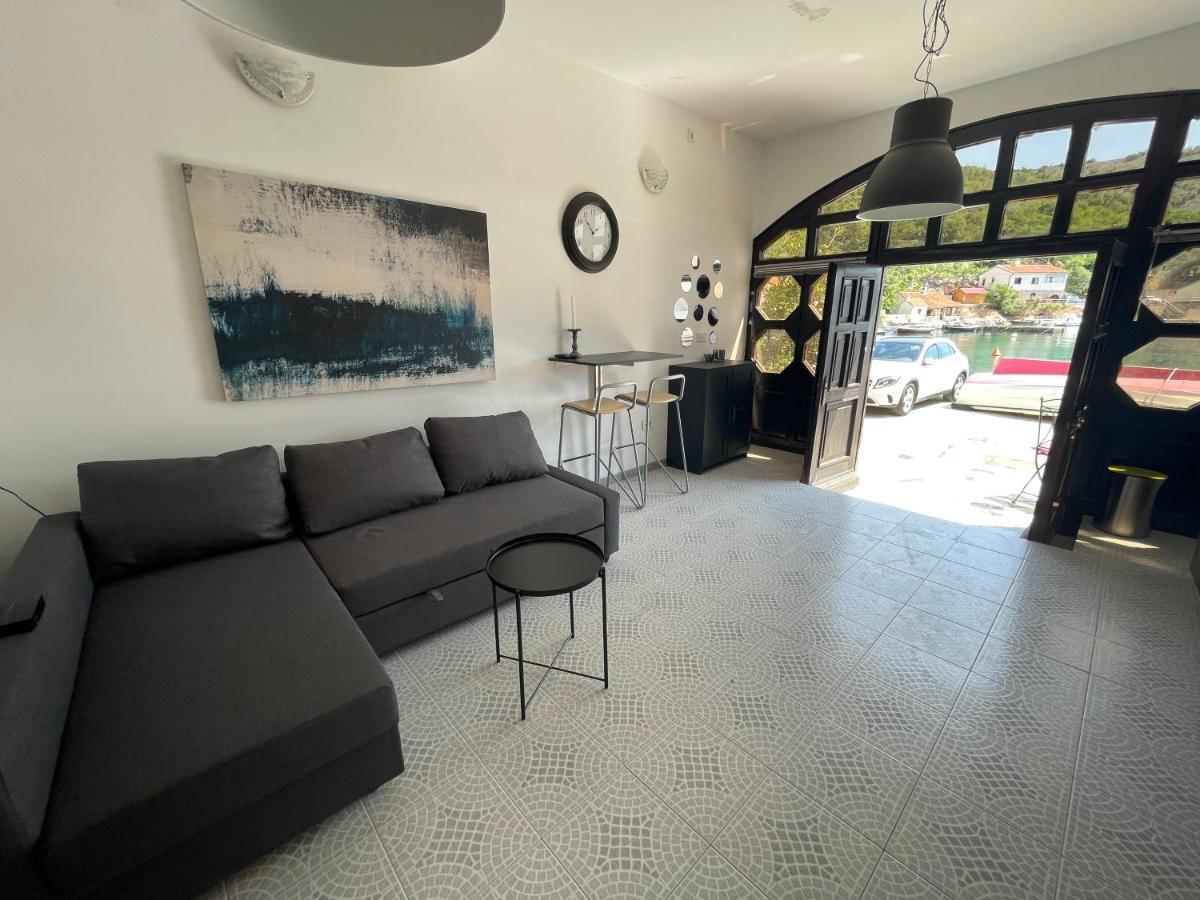Apartmani Pulic 塞尼 外观 照片
