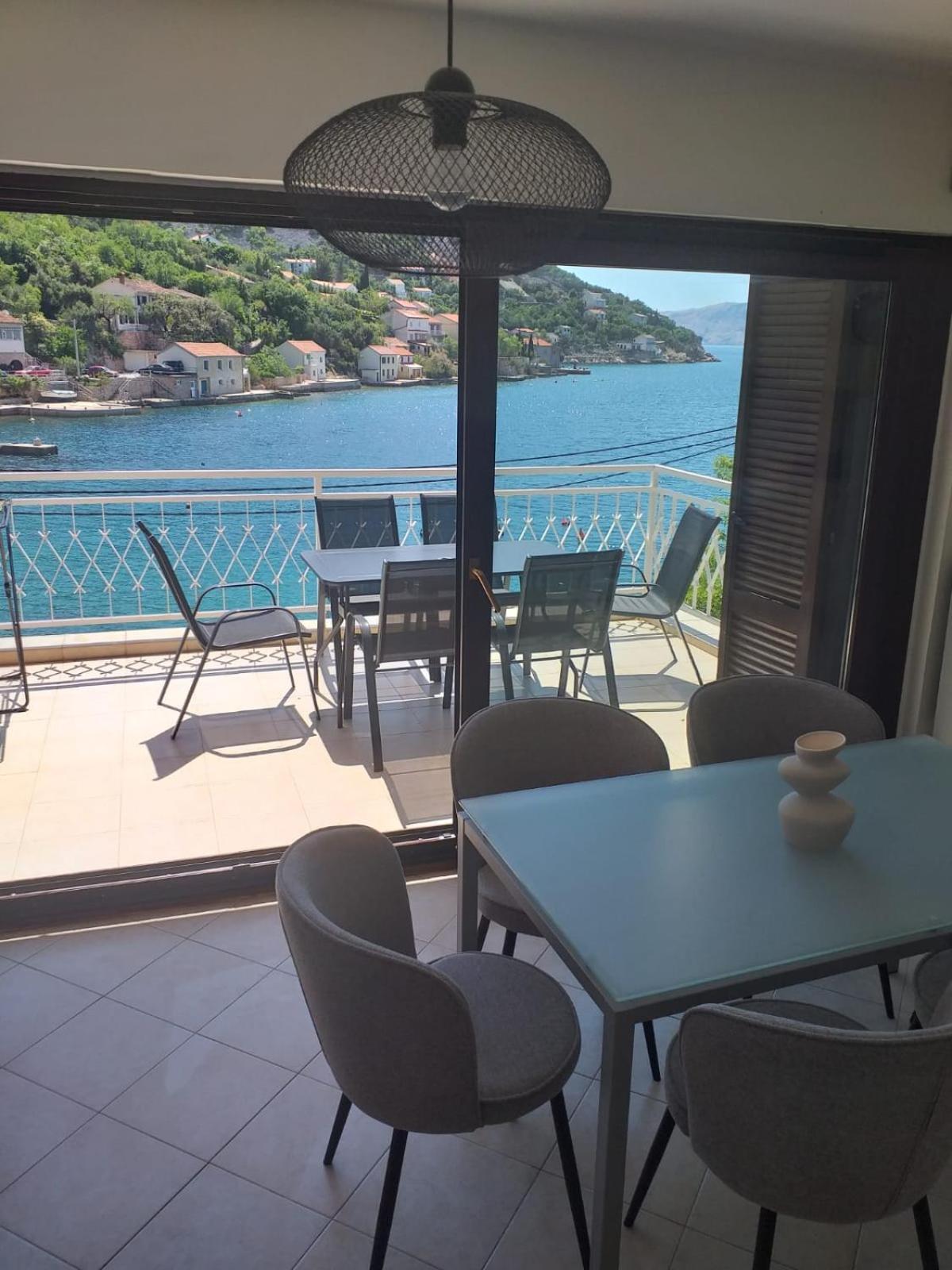Apartmani Pulic 塞尼 外观 照片