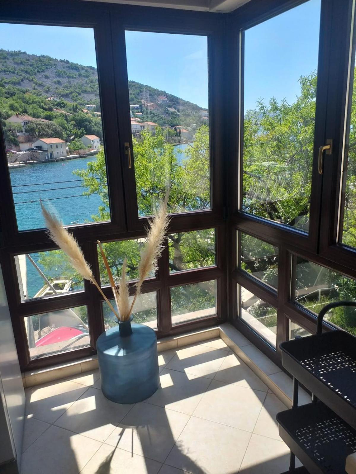 Apartmani Pulic 塞尼 外观 照片